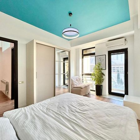 City Center - Next To Holiday Inn -2Br Apartment Тбилиси Экстерьер фото