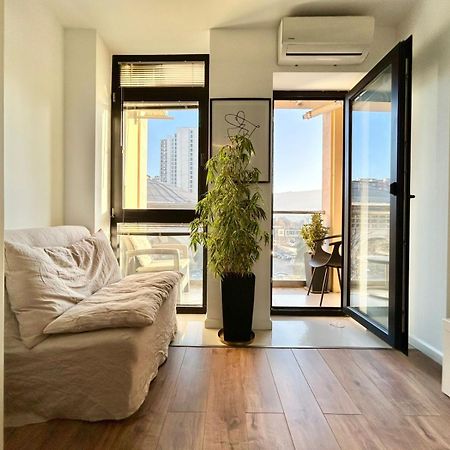 City Center - Next To Holiday Inn -2Br Apartment Тбилиси Экстерьер фото