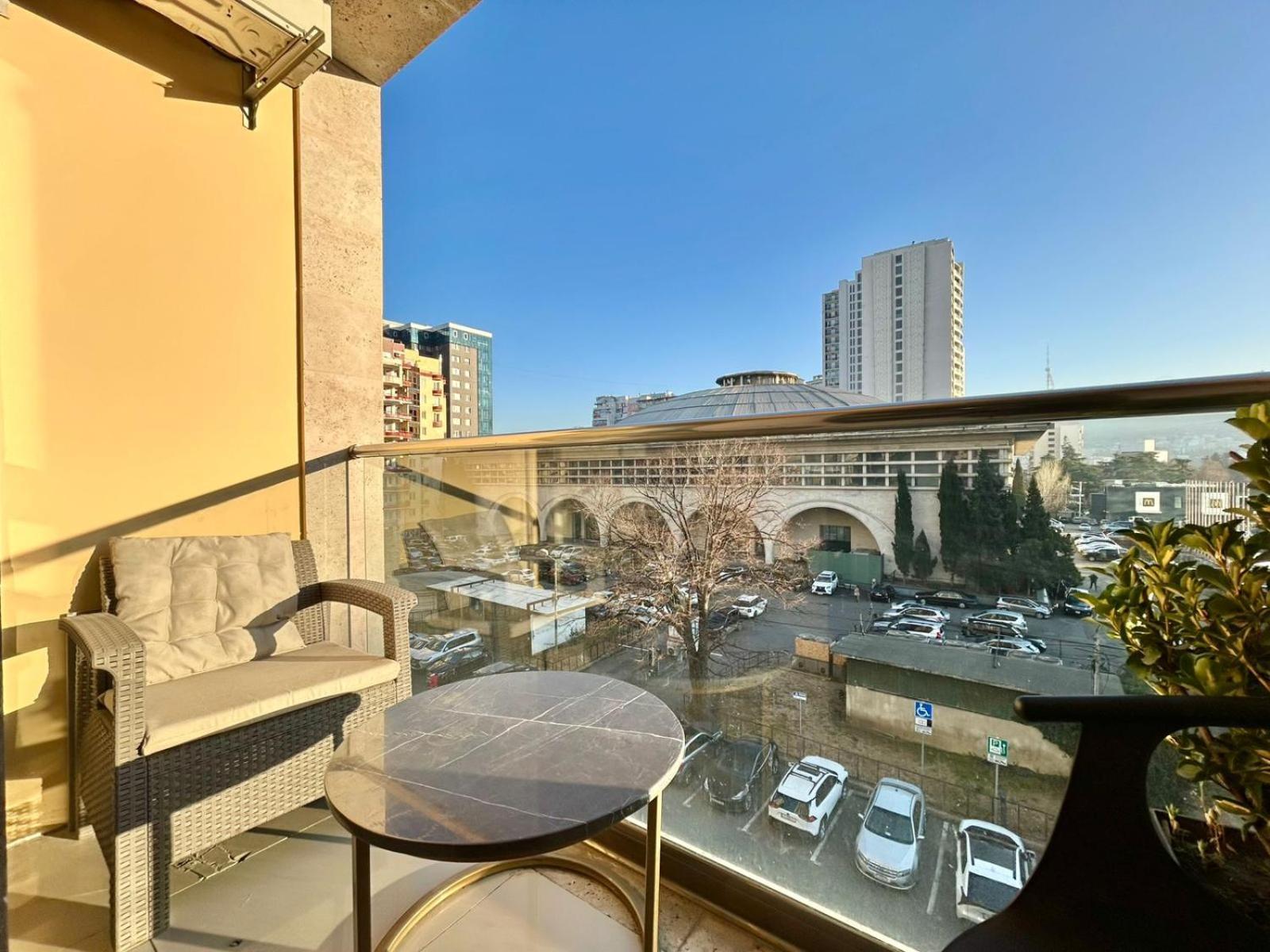 City Center - Next To Holiday Inn -2Br Apartment Тбилиси Экстерьер фото