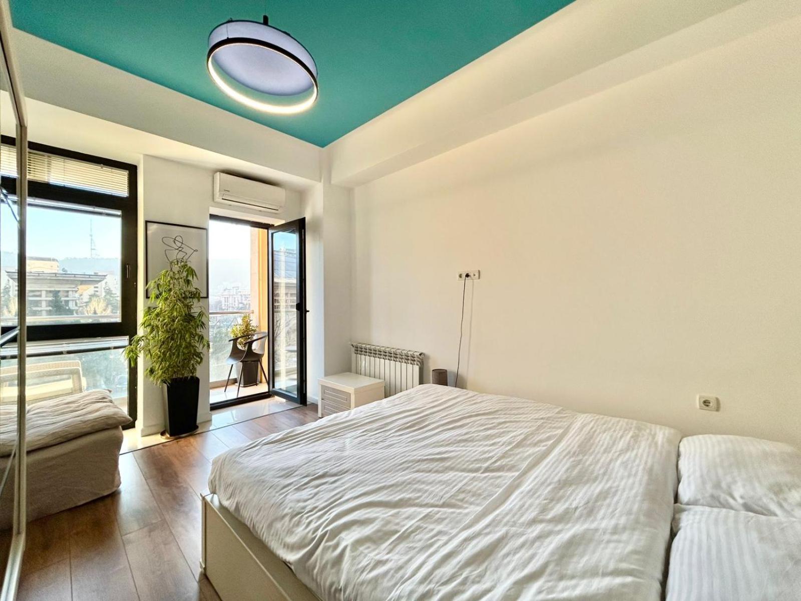 City Center - Next To Holiday Inn -2Br Apartment Тбилиси Экстерьер фото