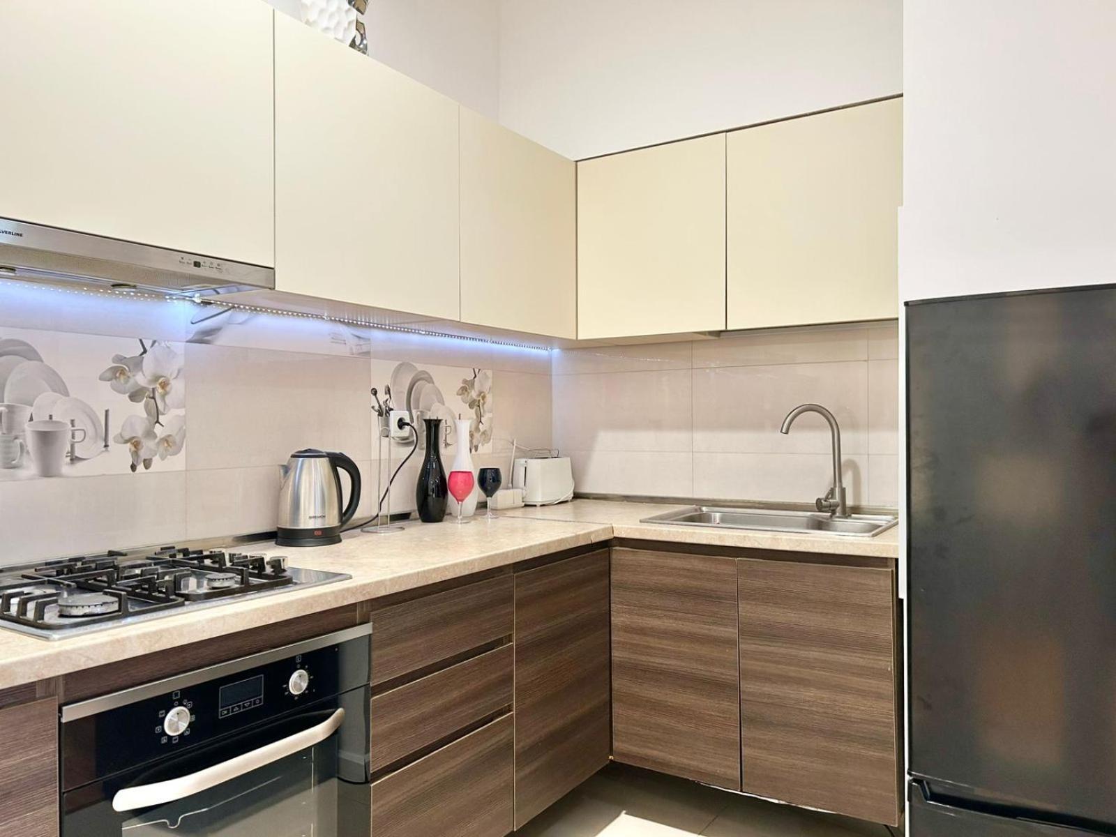 City Center - Next To Holiday Inn -2Br Apartment Тбилиси Экстерьер фото