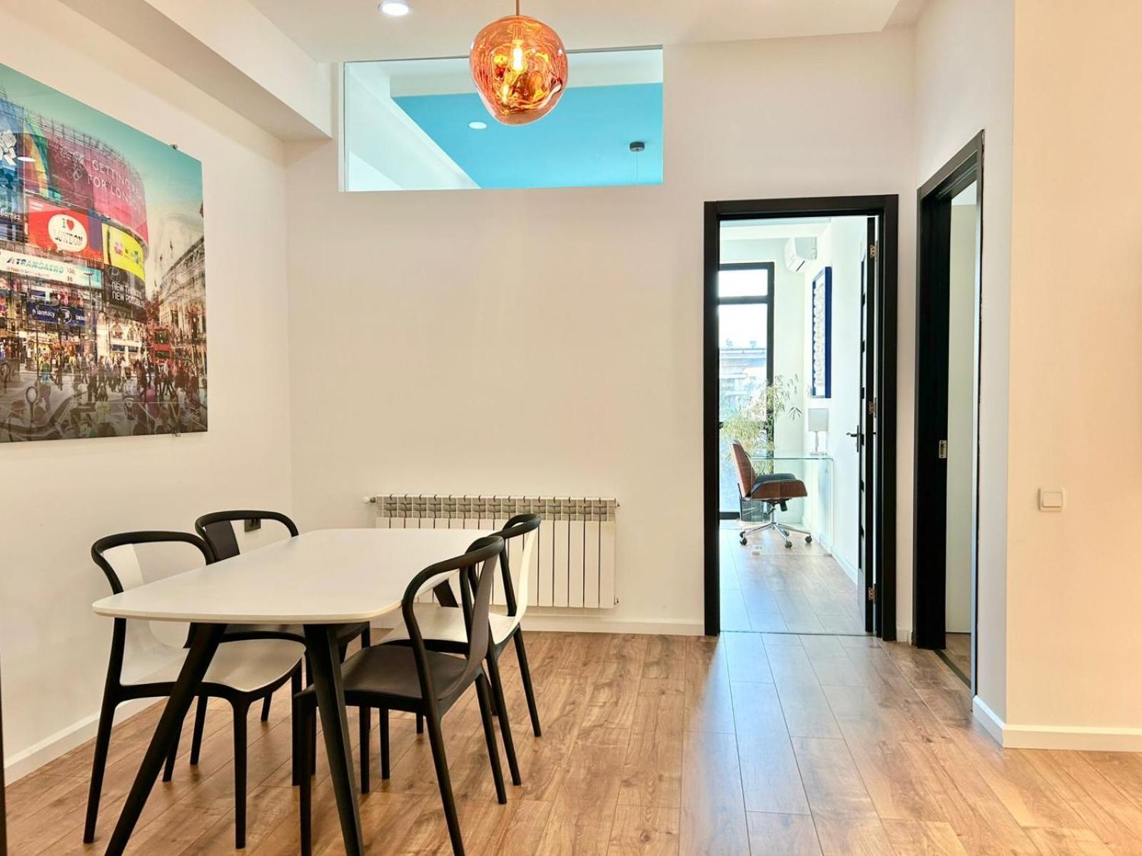 City Center - Next To Holiday Inn -2Br Apartment Тбилиси Экстерьер фото