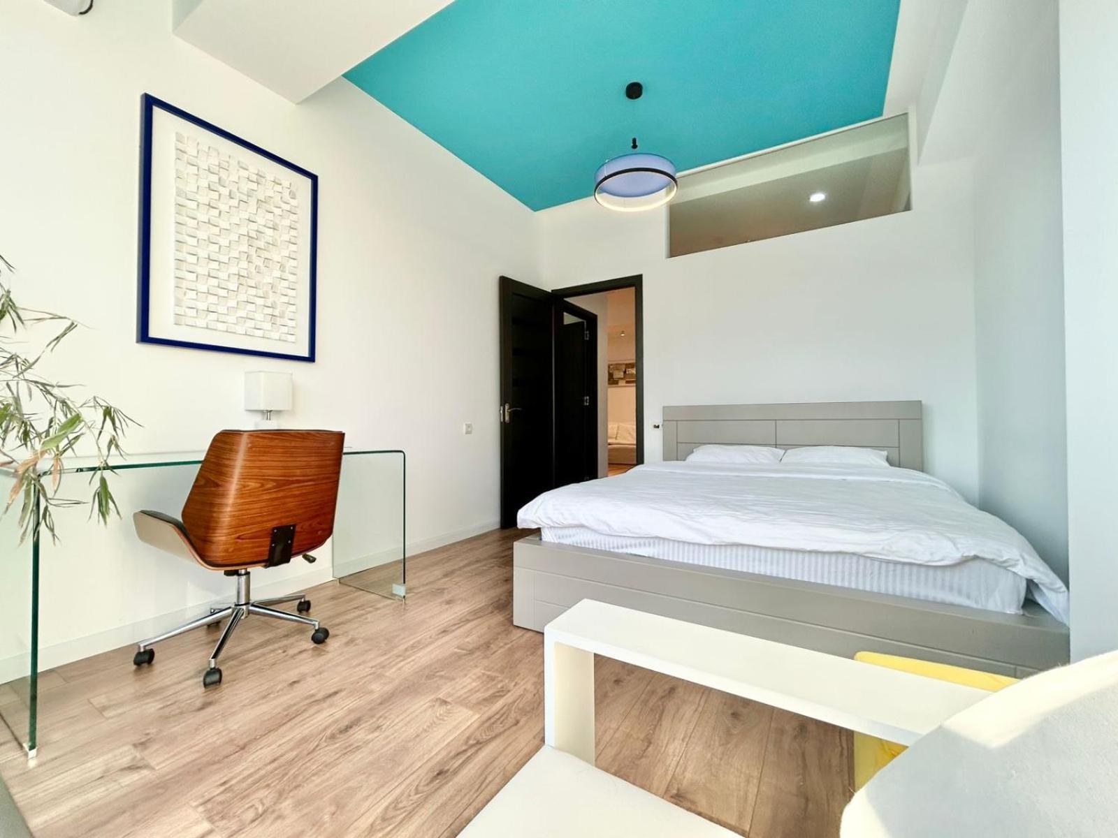 City Center - Next To Holiday Inn -2Br Apartment Тбилиси Экстерьер фото