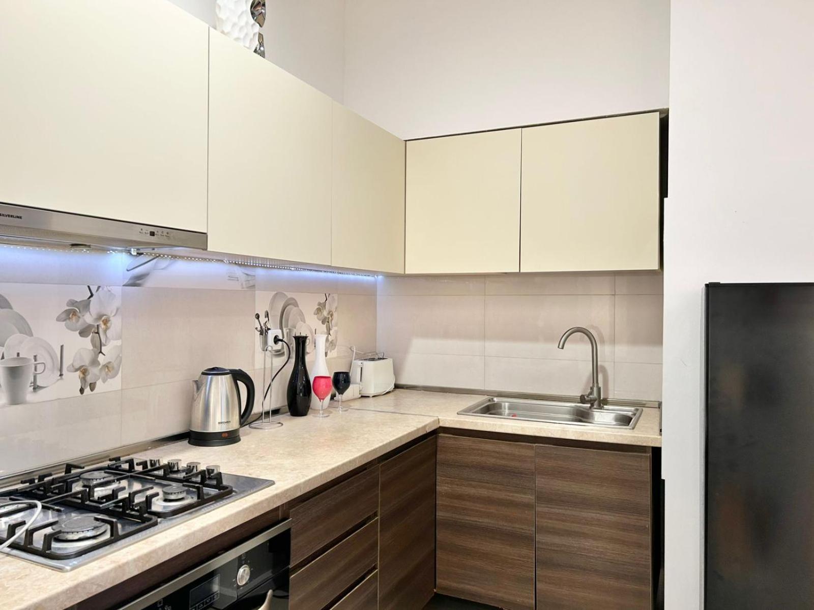 City Center - Next To Holiday Inn -2Br Apartment Тбилиси Экстерьер фото
