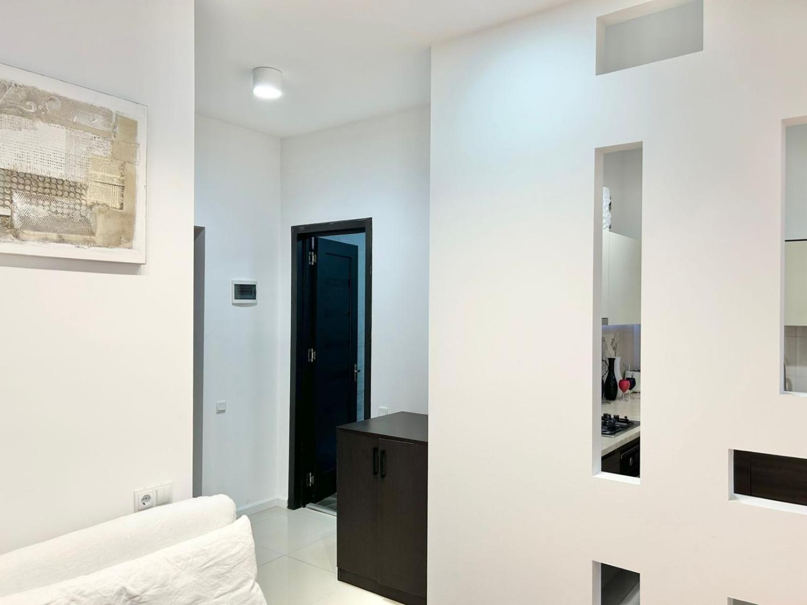 City Center - Next To Holiday Inn -2Br Apartment Тбилиси Экстерьер фото